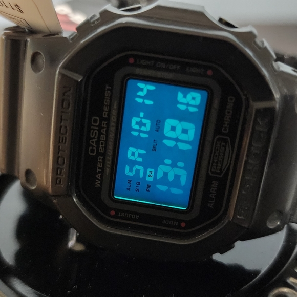 Casio G-SHOCK DW5600MS-1 Flash Alert Matte Black Digital 200m Men's Watch - Picture 4 of 11